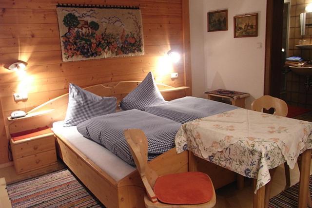 Haus Morgensonne Hotel Pettneu am Arlberg Cameră foto