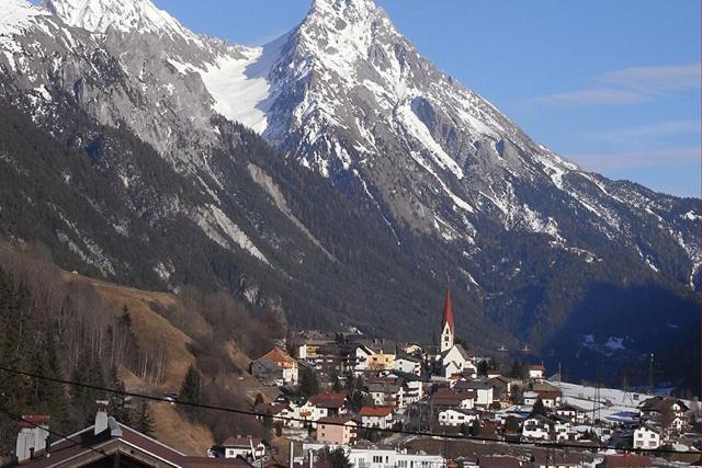 Haus Morgensonne Hotel Pettneu am Arlberg Exterior foto