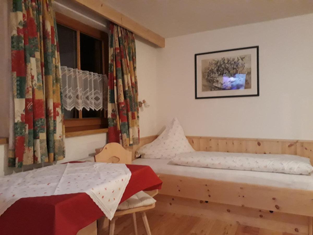Haus Morgensonne Hotel Pettneu am Arlberg Exterior foto